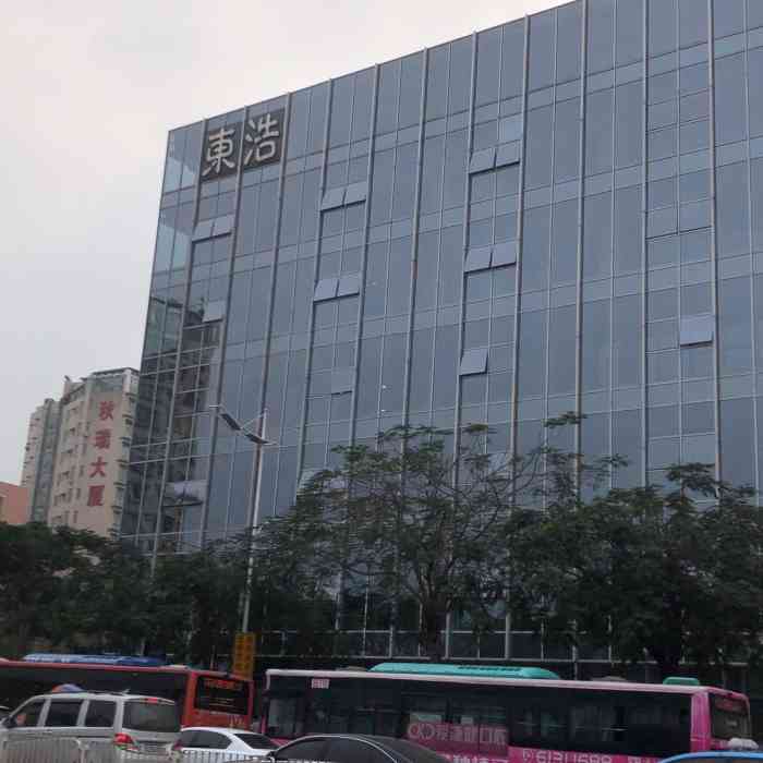 东浩商务大厦-"在艺术中心上班的糙汉子,没有一丝艺术气息.