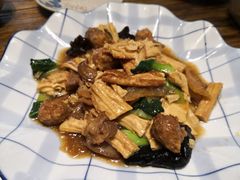 -三姐妹餐厅(曲江店)