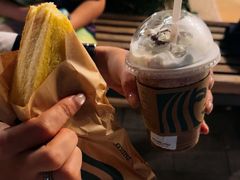 -星巴克(迪士尼小镇店)