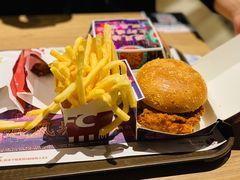 肯德基避风塘大虾鸡腿双层堡-肯德基(李家沱店)
