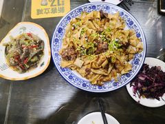 -壹阁胡羊焖饼(特色小吃街店)