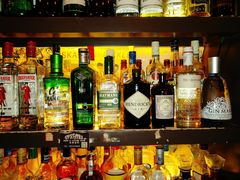 -贰楼酒吧