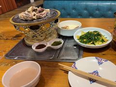 -蒙亨·手把肉·蒙古包文化主题餐厅(天恒广场店)