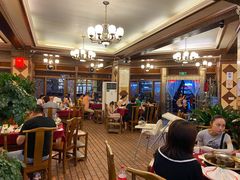 -山城年华老火锅(玉林店)