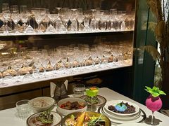 -Mogul Eatery·大亨餐酒馆