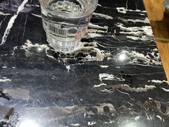 青稞酒-宏宏无烟石板烧烤