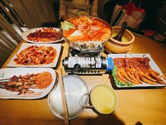 -小木屋米酒店总店