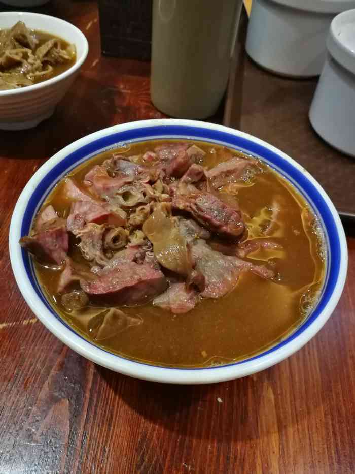 缸瓦市卤煮-"一直想来尝尝,我妈想吃卤煮,我本身不吃所.