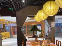 -呷哺呷哺(普陀乐购真北店)