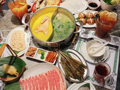 -禄婶鸡煲·打边炉