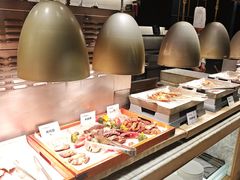 -川骄海鲜自助(王府井奥莱UP TOWN店原世界之花店)