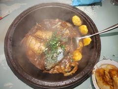 -鱼窝棚柴火铁锅炖(富山屯店)