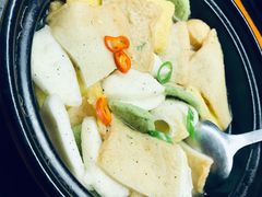 -BHC炸鸡(明洞总店)