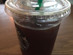 -星巴克(西安机场1店T3到达店)