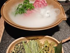 -三出山火锅(南京万象天地店)