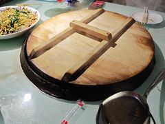 -鱼窝棚柴火铁锅炖(富山屯店)