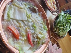 -阿婆情腊排骨火锅(金虹路店)