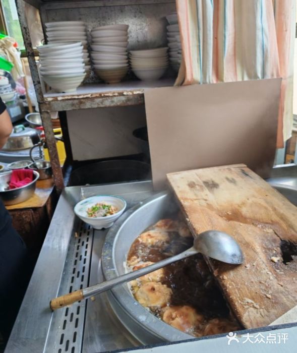 清真·白家牛肉罩火烧老店(育才街店)图片