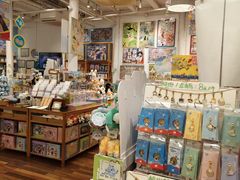 -猫的天空之城概念书店(杭州南宋御街店)