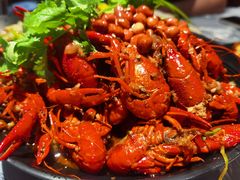 -虾易落味(杭州黄龙万科中心店)