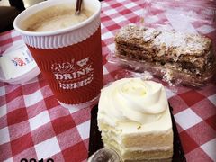 -红宝石·鲜奶小方·海派西点房(肇嘉浜店)