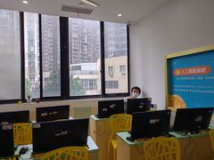 -童程童美·信息学竞赛·乐高机器人编程(长宁来福士校区)