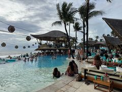 -FINNS Beach Club