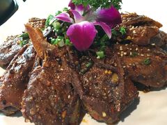 -三人行骨头王火锅(长寿店)