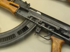 -轻武器博物馆