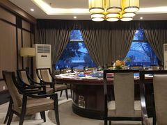 -丽华园(青少年宫店)