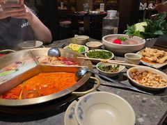 -小龙坎火锅(湖滨银泰in77店)