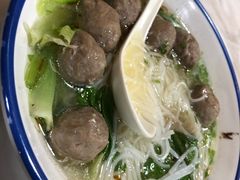 -抖牛白塔牛肉粿条汤(水围店)
