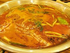 -老凯里苗岭酸汤鱼酸汤牛肉(百里杜鹃路店)