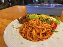 肉酱面-汽车博物馆主题餐厅