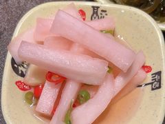 -富正毅三下锅·湘西韵味(天门山索道店)