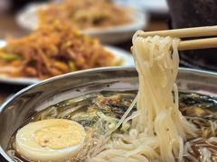 -韩风烤牛肉冷面店