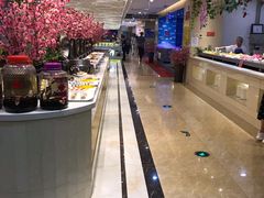 自助取餐区-加尔森烤肉海鲜·火锅烧烤自助