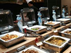 自助取餐区-亚马逊环球美食百汇(新城吾悦广场店)