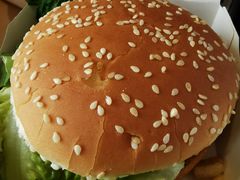 -麦当劳(展览路店)