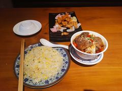 -炉小二铜锅牛蛙•川湘菜(三里屯店)