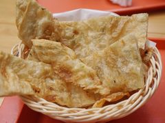 葱花油饼-方中山胡辣汤(成都首店)