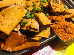 -谭鸭血老火锅(万象九宜城店)