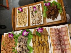 -阿鹏故事野生菌火锅(双廊古镇店)