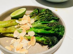 烤西兰花苔-胡麻(静安嘉里店)