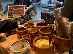 -云阿蛮云南生烫牛肉米线(奉贤路店)