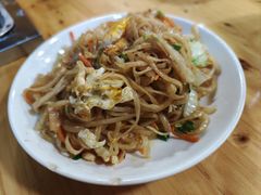 -宏兴烤鱼山庄(宣恩总店)