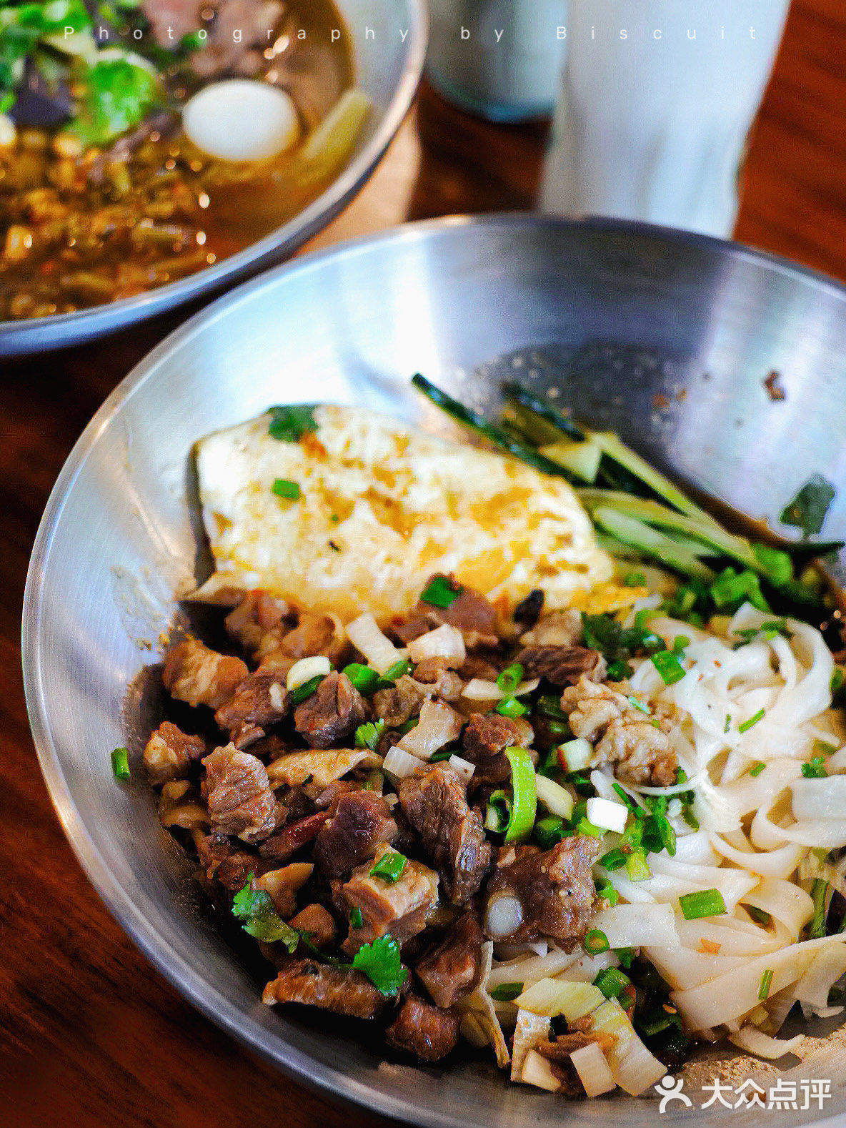 跨越半个桂林就为了这碗料超足的鲜牛肉粉🥢