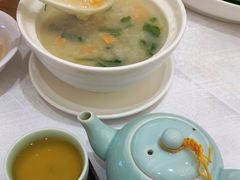 -龙悦湾酒家·八阵鱼生·渔人码头店