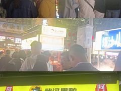 -万松园美食街
