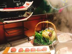 -左庭右院鲜牛肉火锅(金山万达店)